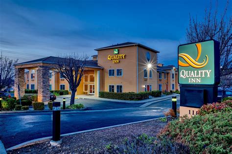 vallejo hotels near six flags